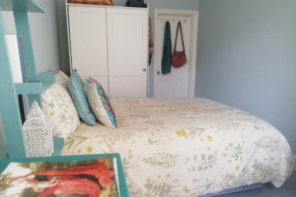 Appartamento Charming London With Balcony Esterno foto